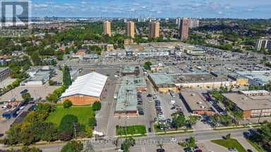 1625 WILSON AVENUE Toronto (Downsview-Roding-CFB) Ontario photo 8
