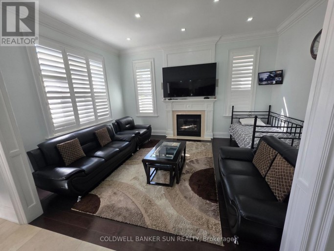 76 CEDARHOLME AVENUE, Caledon, Ontario, L7C3S9