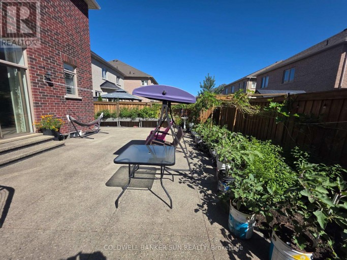 76 CEDARHOLME AVENUE, Caledon, Ontario, L7C3S9