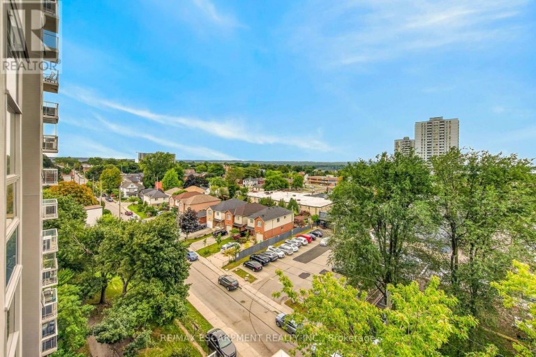 808 - 75 QUEEN STREET N, Hamilton (Strathcona), Ontario, L8R3J3