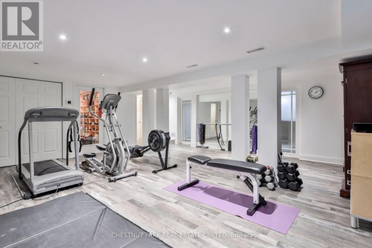 12 SHORNCLIFFE AVENUE, Toronto (Casa Loma), Ontario, M4V1T1