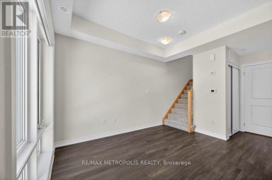 24 - 155 TAPSCOTT ROAD Toronto (Malvern) Ontario photo 12