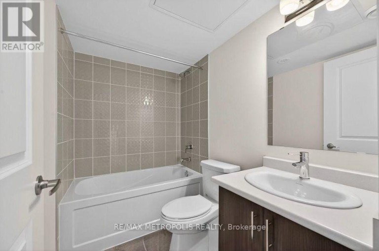 24 - 155 TAPSCOTT ROAD, Toronto (Malvern), Ontario, M1B1E7