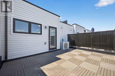 24 - 155 TAPSCOTT ROAD Toronto (Malvern) Ontario photo 18