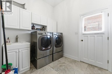 108 KILLIAN ROAD Vaughan (Maple) Ontario photo 21