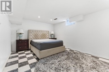 108 KILLIAN ROAD Vaughan (Maple) Ontario photo 39