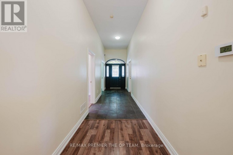 MAIN - 7930 KIPLING AVENUE, Vaughan (West Woodbridge), Ontario, L4L1Z5