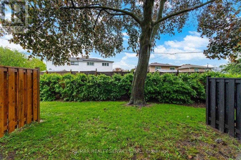 154 DARRAS COURT, Brampton (Southgate), Ontario, L6T1W7