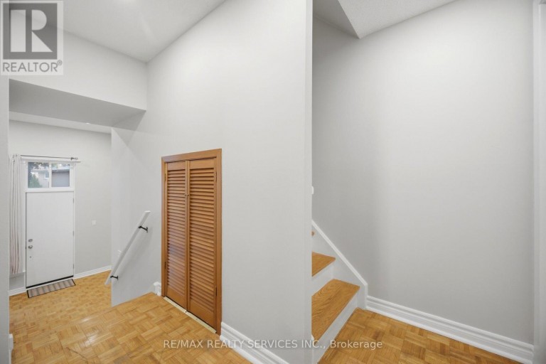 154 DARRAS COURT, Brampton (Southgate), Ontario, L6T1W7