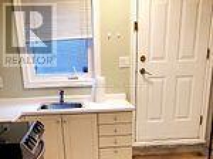 162B FINCH AVENUE EAST FINCH AVE. E. UNIT B STREET, Toronto (Newtonbrook East), Ontario, M2N4R9