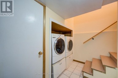 341 BLUE GRASS BOULEVARD Richmond Hill (Crosby) Ontario photo 20