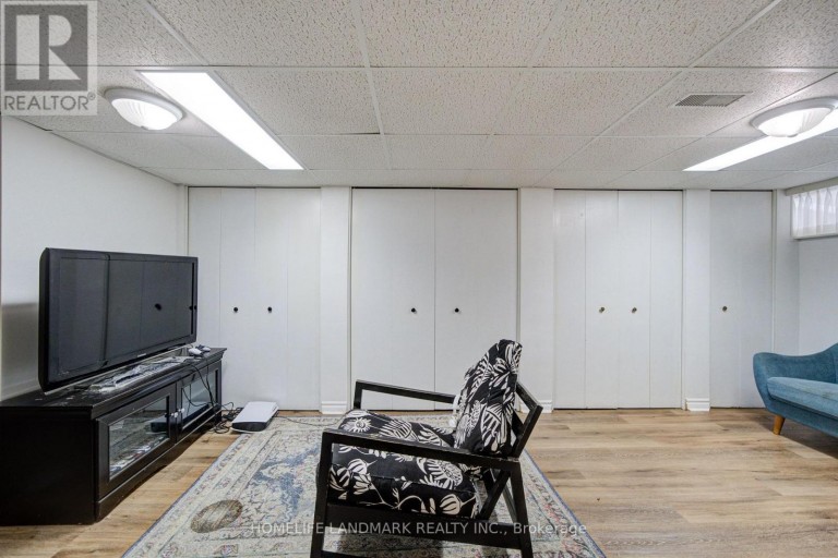 341 BLUE GRASS BOULEVARD, Richmond Hill (Crosby), Ontario, L4C3H3