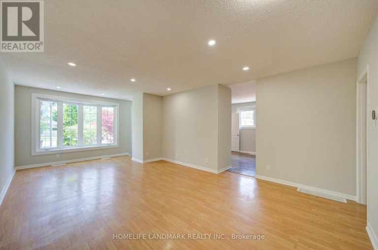 341 BLUE GRASS BOULEVARD, Richmond Hill (Crosby), Ontario, L4C3H3