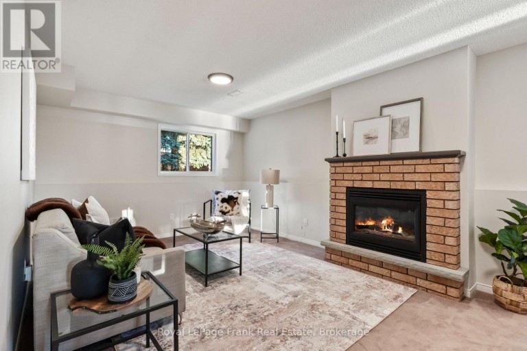 97 FIRWOOD AVENUE, Clarington (Courtice), Ontario, L1E3B3