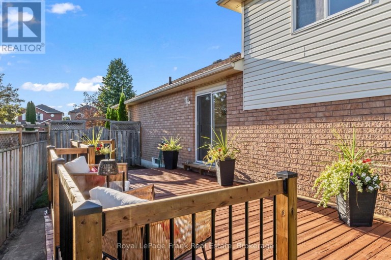 97 FIRWOOD AVENUE, Clarington (Courtice), Ontario, L1E3B3