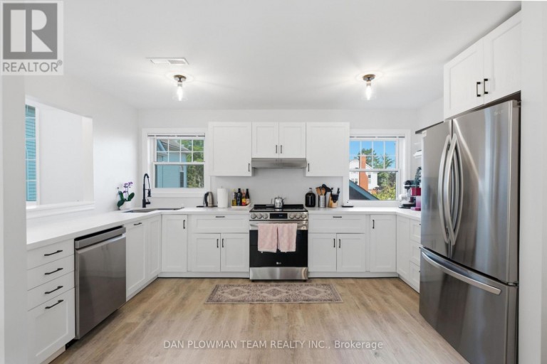 H11 - 76 - 1661 NASH ROAD, Clarington (Courtice), Ontario, L1E1S8