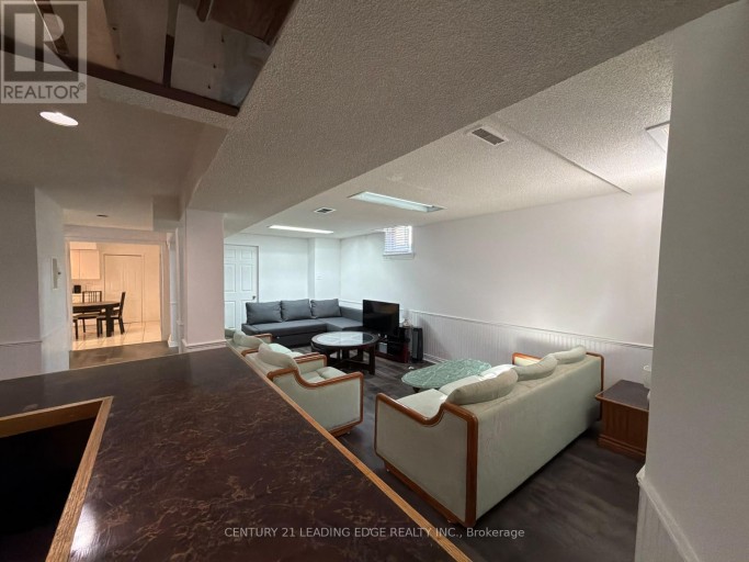 #LOWER - 2 HIGGINSON STREET, Markham (Raymerville), Ontario, L3P6H6