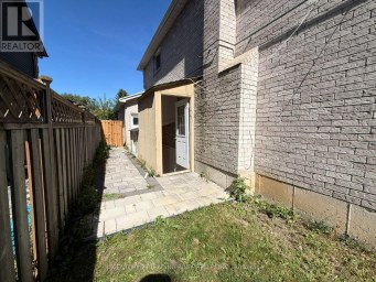 #LOWER - 2 HIGGINSON STREET Markham (Raymerville) Ontario photo 5