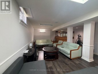 #LOWER - 2 HIGGINSON STREET Markham (Raymerville) Ontario photo 9