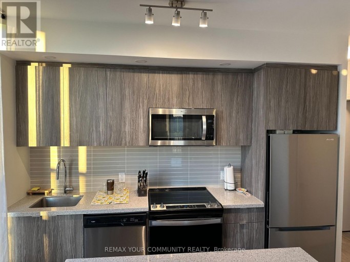 702W - 3 ROSEWATER STREET, Richmond Hill (South Richvale), Ontario, L4C5T6