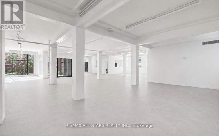 14 MCCAUL STREET, Toronto (Kensington-Chinatown), Ontario, M5T1V6