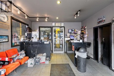 475/477 KING STREET E Toronto (Moss Park) Ontario photo 17