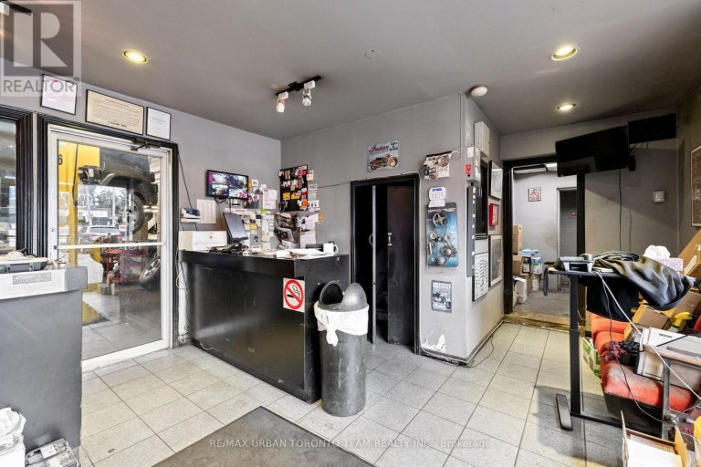 475/477 KING STREET E, Toronto (Moss Park), Ontario, M5A1L6