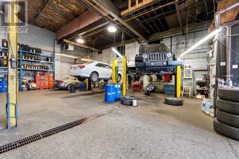 475/477 KING STREET E, Toronto (Moss Park), Ontario, M5A1L6