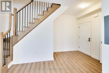 7 - 6 SAYERS LANE Richmond Hill (Oak Ridges) Ontario photo 5