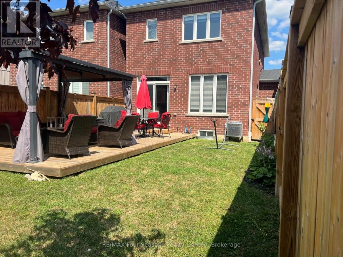 24 BARFOOT STREET, Collingwood, Ontario, L9Y3Y8