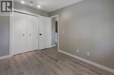 236 Cedarwood Park SW Calgary Alberta photo 20