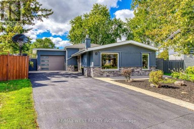 6 MILLVIEW COURT Toronto (West Humber-Clairville) Ontario photo 1