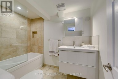 6 MILLVIEW COURT Toronto (West Humber-Clairville) Ontario photo 42