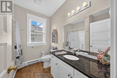 54 - 7 BUTTERNUT LANE Prince Edward County (Athol Ward) Ontario photo 14