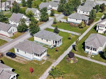 54 - 7 BUTTERNUT LANE Prince Edward County (Athol Ward) Ontario photo 2