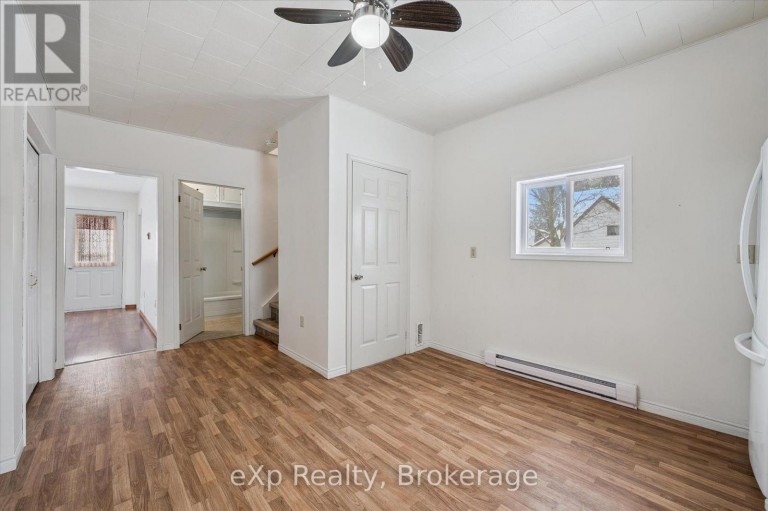 8 WEST STREET, Perth East (Milverton), Ontario, N0K1M0