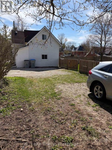 8 WEST STREET, Perth East (Milverton), Ontario, N0K1M0