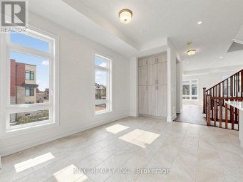 3290 TAHA GARDEN Oakville (GO Glenorchy) Ontario photo 10