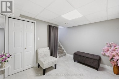 63 FOLKESTONE AVENUE Hamilton (Lawfield) Ontario photo 33
