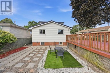 63 FOLKESTONE AVENUE Hamilton (Lawfield) Ontario photo 39