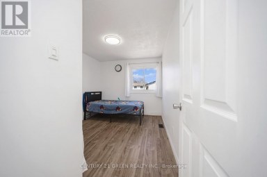 24 JACKMAN DRIVE Brampton (Northgate) Ontario photo 28