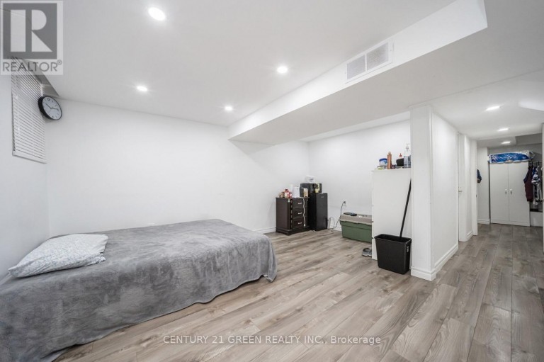 24 JACKMAN DRIVE, Brampton (Northgate), Ontario, L6S2L7
