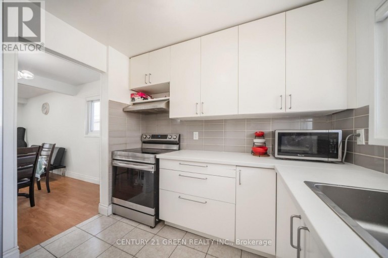 24 JACKMAN DRIVE, Brampton (Northgate), Ontario, L6S2L7