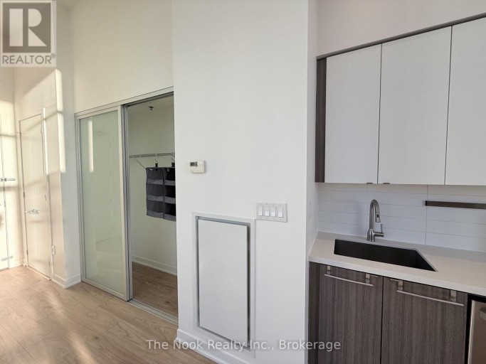 PH712 - 88 COLGATE AVENUE, Toronto (South Riverdale), Ontario, M4M0A6