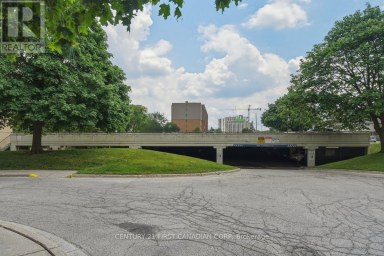 804 - 931 WONDERLAND ROAD S London South (South M) Ontario photo 3