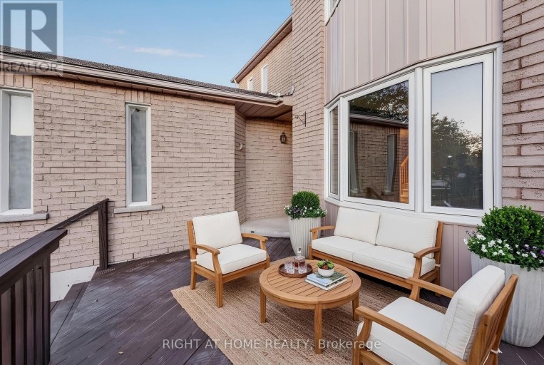 45 BLAIR CRESCENT, Barrie (Grove East), Ontario, L4M5Y6