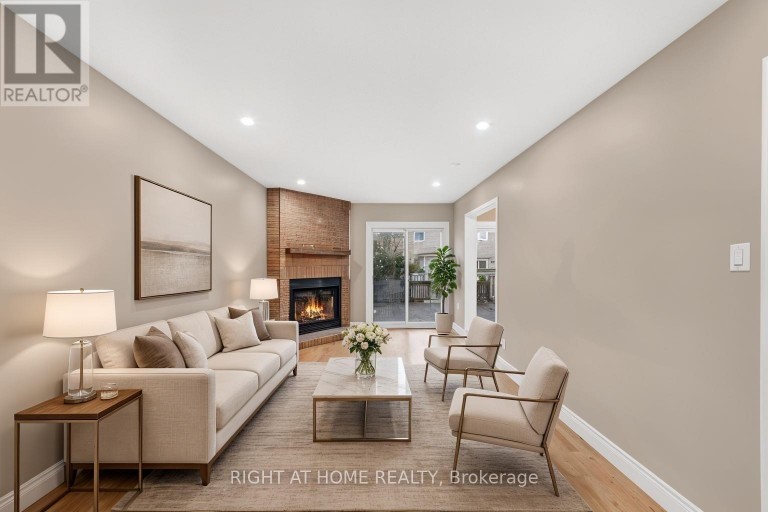 45 BLAIR CRESCENT, Barrie (Grove East), Ontario, L4M5Y6