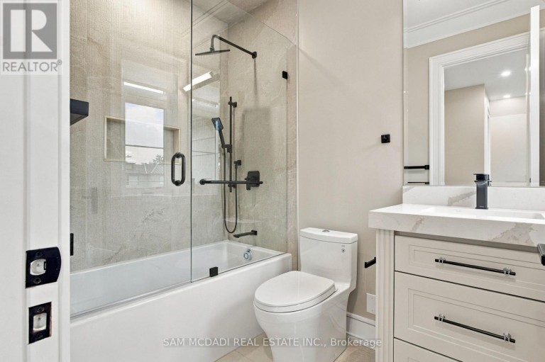 507 WILDWOOD DRIVE, Oakville (WO West), Ontario, L6K1V1