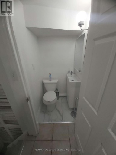 3324 STRABANE DRIVE, Mississauga (Erindale), Ontario, L5C1W7