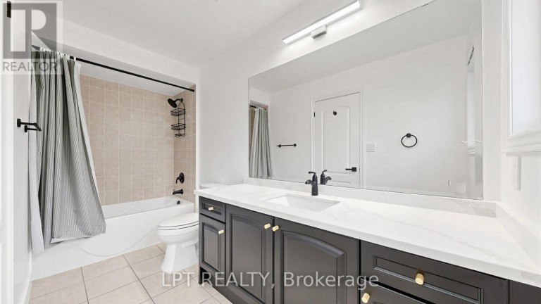 4 PLENTYWOOD DRIVE, Brampton (Bram West), Ontario, L6Y0V2